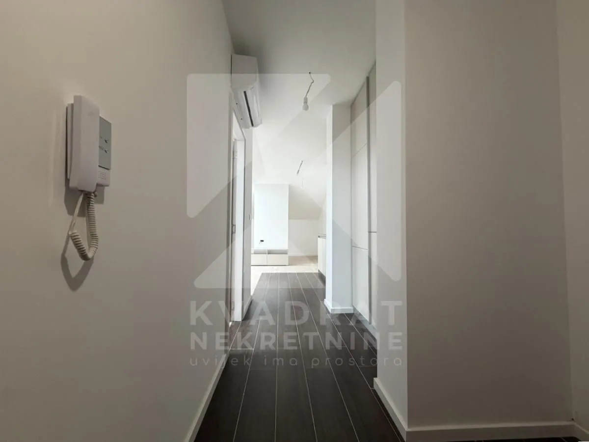 Prodaja, jednosoban stan, 50m², Tološi, Podgorica
