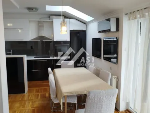 Izdavanje, četvorosoban stan, 95m², Novi Sad Sve Podlokacije, Novi Sad - image 6