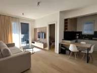 Izdavanje, jednosoban stan, 47m², Bečići, Budva - image 1