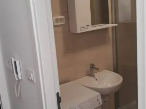 Izdavanje, garsonjera, 26m², City Kej, Podgorica - image 12