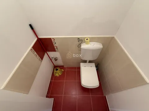 Prodaja, kuća, 62m², Pantelej, Niš - image 12