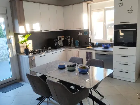 Sale, house, 360m², Donji Kokoti, Podgorica - image 6