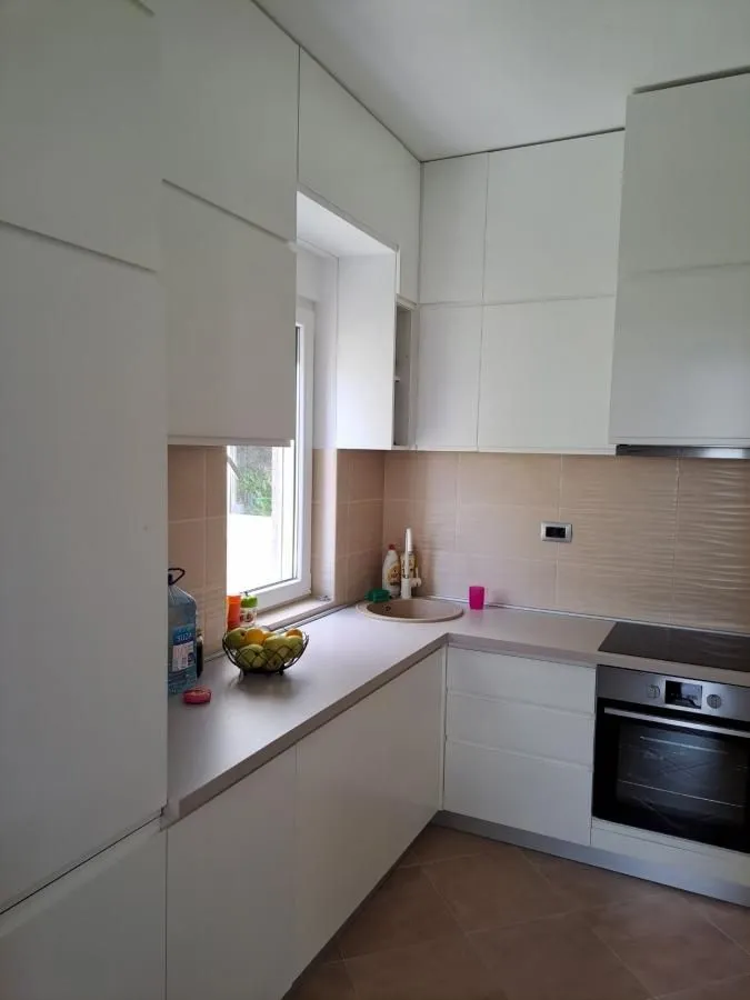Rent, studio apartment, 51m², Centar, Tivat