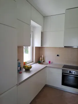 Rent, studio apartment, 51m², Centar, Tivat - image 4