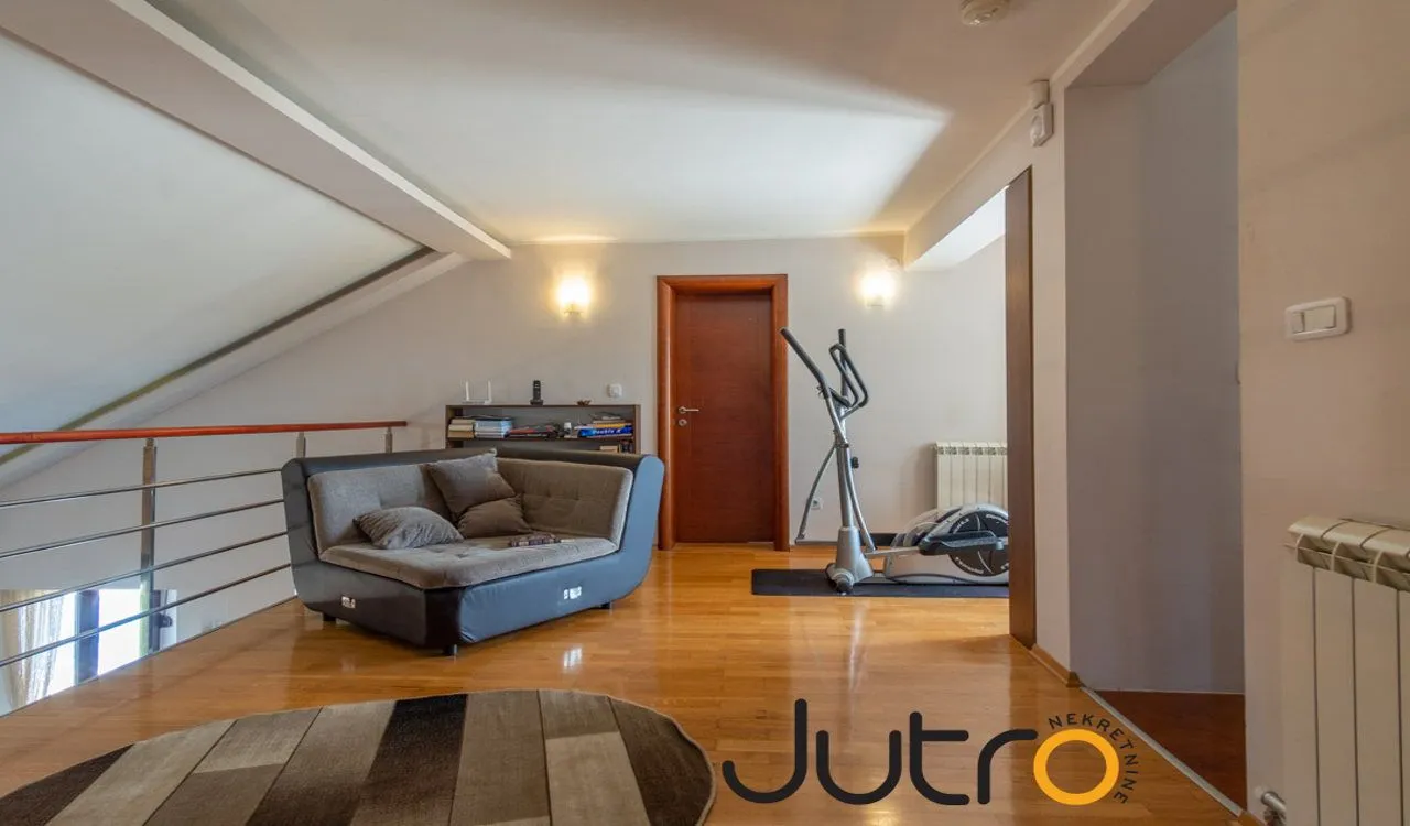 Rent, house, 320m², Donja Gorica, Podgorica