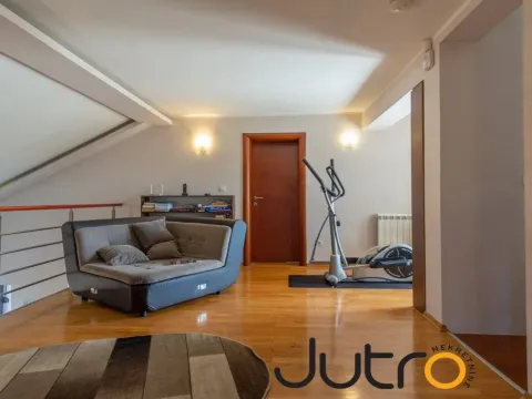 Izdavanje, kuća, 320m², Donja Gorica, Podgorica - image 24