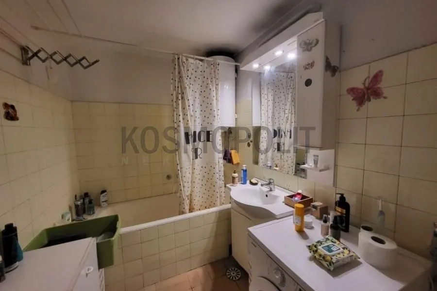 Prodaja, dvosoban stan, 60m², Savski Venac, Beograd