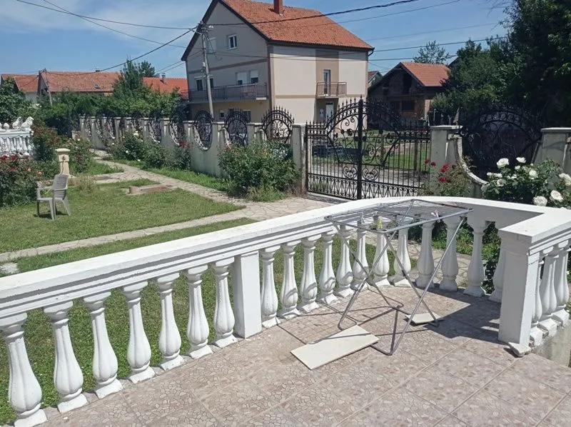 Sale, house, 277m², Batajnica, Beograd