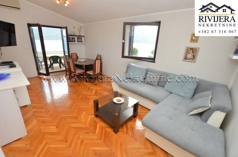 Prodaja, dvosoban stan, 60m², Baošići, Herceg Novi