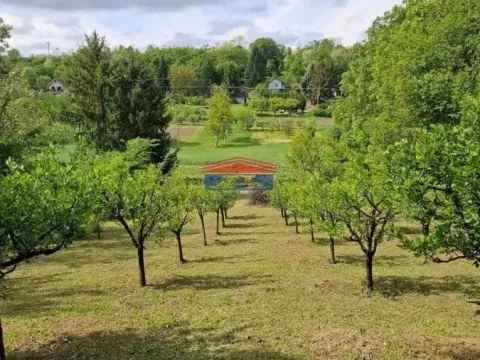 Prodaja, plac, 1400m², Inđija, Srbija - image 1