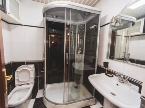 Izdavanje, jednosoban stan, 50m², Preko Morače, Podgorica - image 4