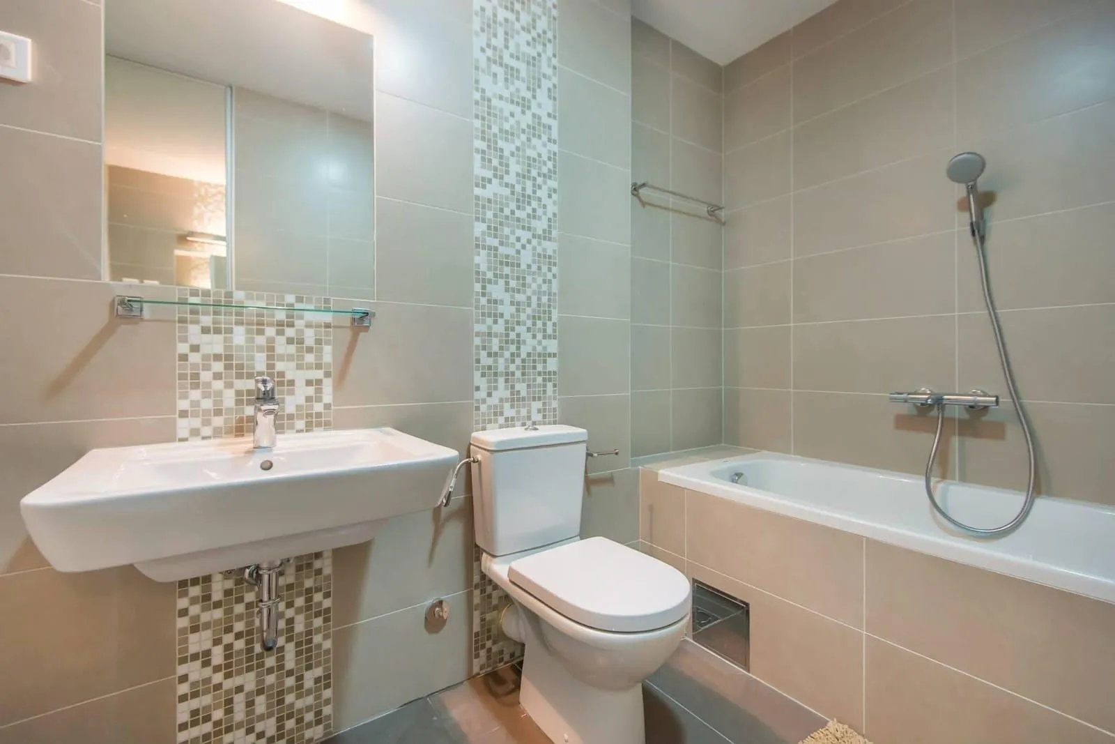 Prodaja, jednosoban stan, 66m², Morinj, Kotor
