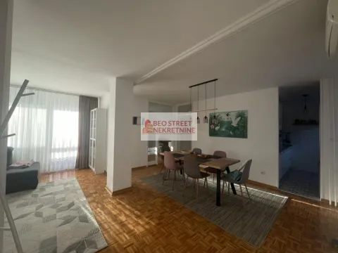 Izdavanje, četvorosoban stan, 89m², Beograd, Srbija - image 13