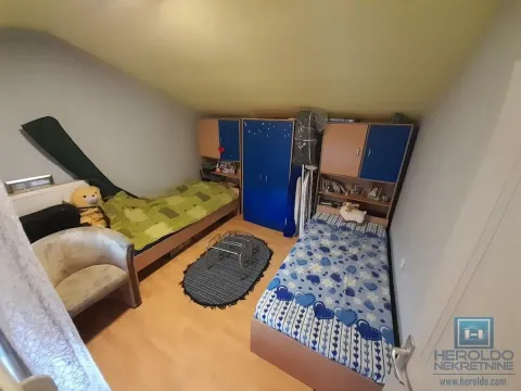 Prodaja, kuća, 240m², Tabane, Jagodina - image 12