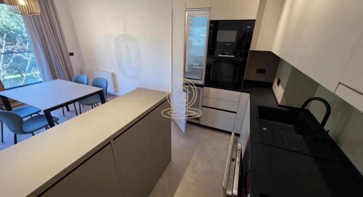 Rent, two bedroom apartment, 67m², Klinički Centar, Beograd
