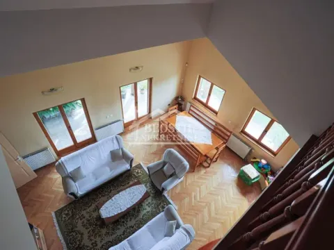 Sale, house, 282m², Palilula Sve Podlokacije, Beograd - image 9