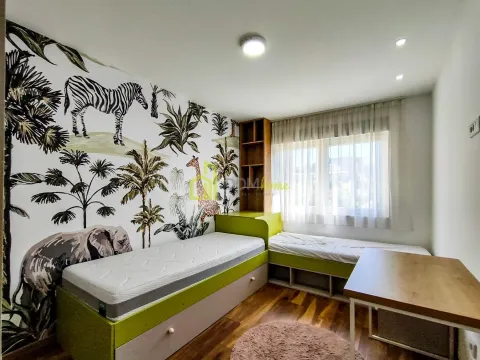 Sale, three bedroom apartment, 89m², Autobuska stanica, Podgorica - image 16