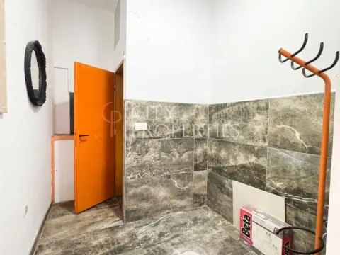 Izdavanje, poslovni prostor, 19m², Pejton, Podgorica - image 4