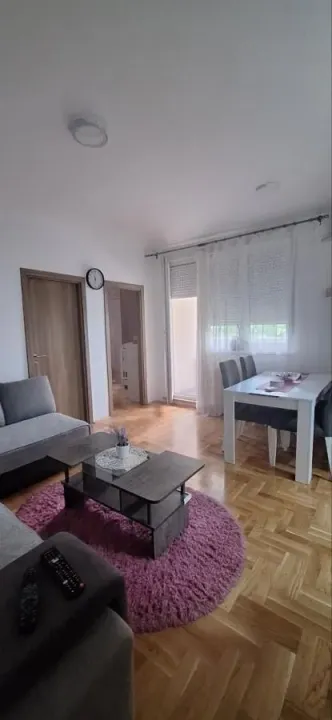 Prodaja, dvosoban stan, 50m², Nova Detelinara, Novi Sad Sve Podlokacije