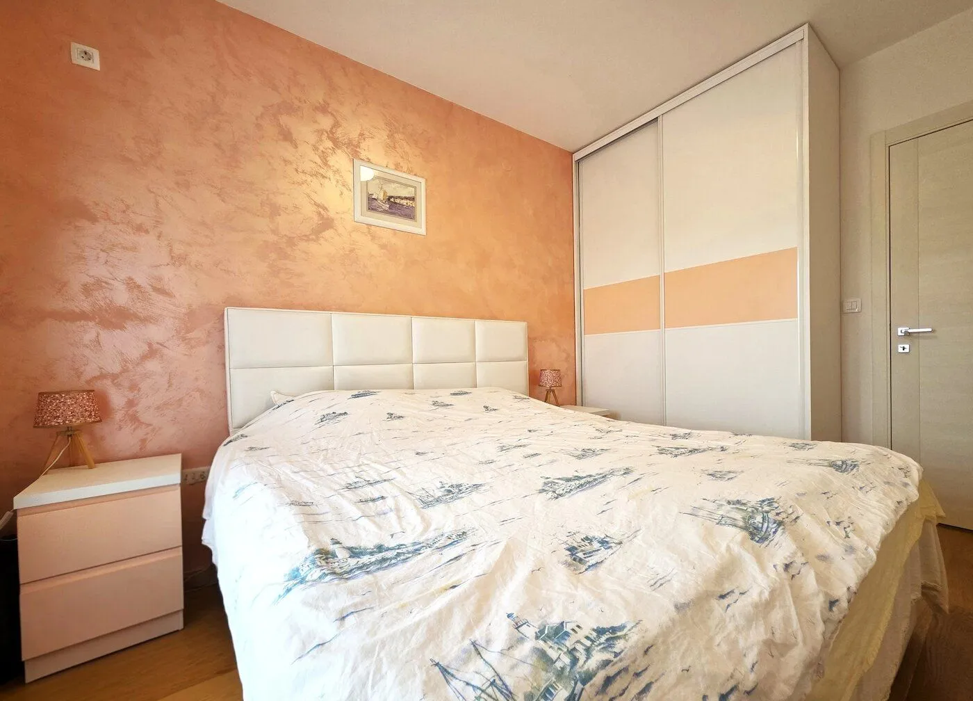Rent, apartment, 49m², Central Point, Podgorica