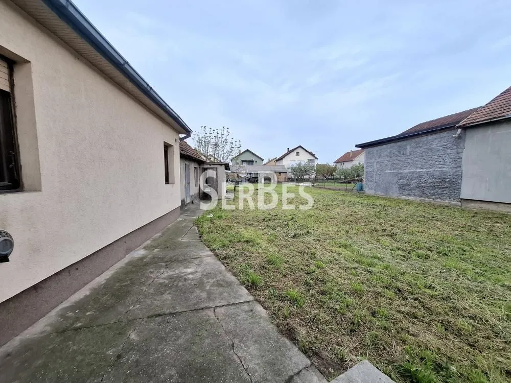 Prodaja, plac, 1024m², Futog, Novi Sad Sve Podlokacije