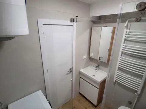 Rent, two bedroom apartment, 41m², Novi Beograd Blok 1 Fontana, Novi Beograd Sve Podlokacije - image 17