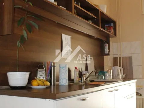 Rent, four bedroom apartment, 145m², Centar, Novi Sad - image 3