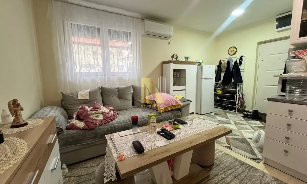 Prodaja, dvosoban stan, 40m², Telep, Novi Sad Sve Podlokacije