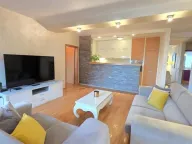 Prodaja, trosoban stan, 82m², Filmski Grad, Beograd - image 3