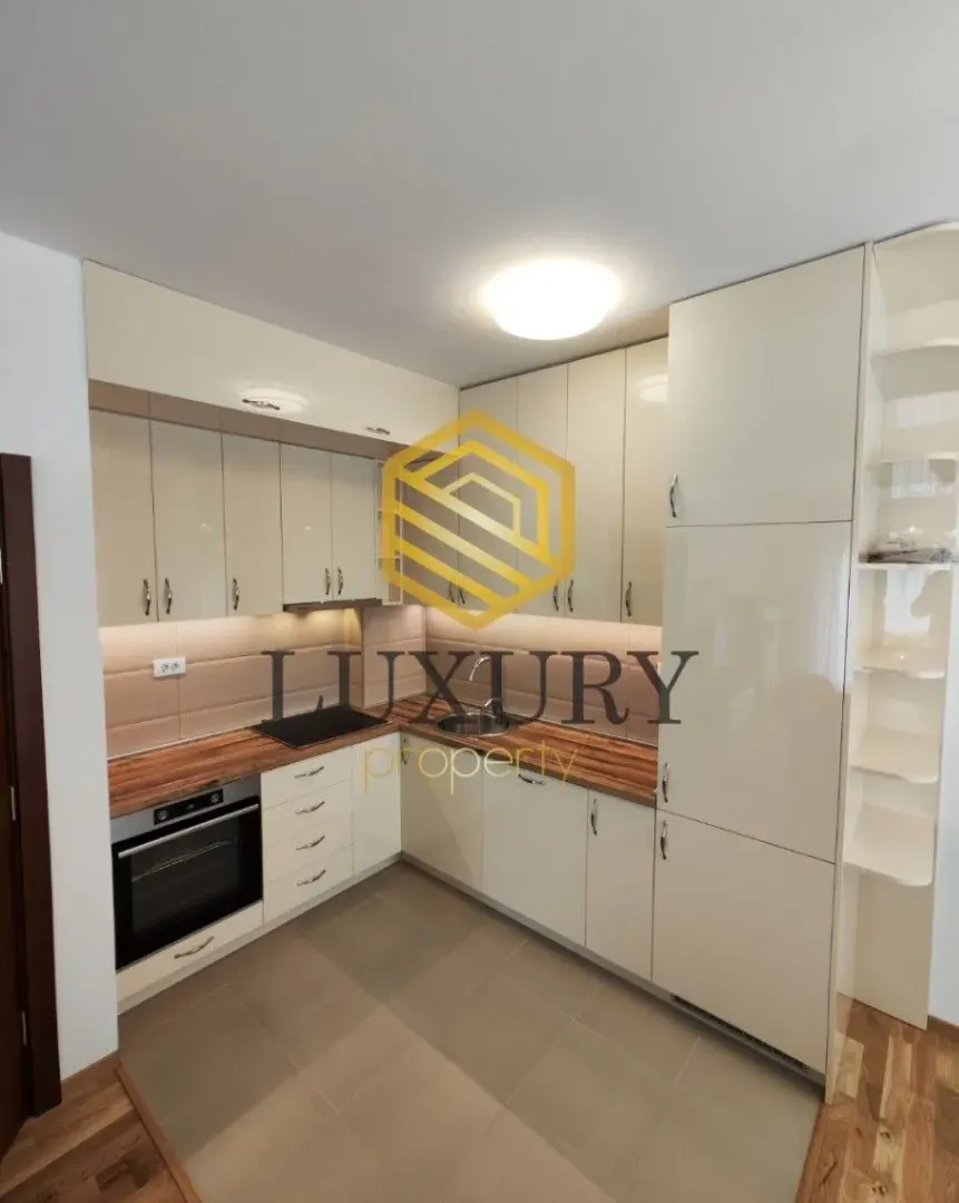 Izdavanje, dvosoban stan, 73m², Tuški Put, Podgorica