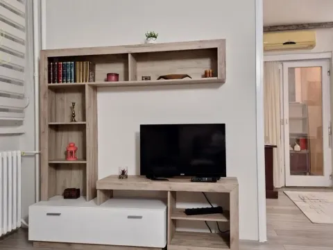 Izdavanje, jednosoban stan, 43m², Banatić, Novi Sad Sve Podlokacije - image 3