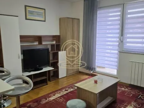 Izdavanje, jednosoban stan, 30m², Adamovićevo Naselje, Novi Sad Sve Podlokacije - image 3