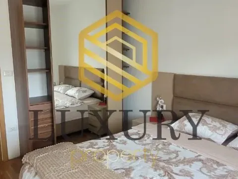 Prodaja, jednosoban stan, 42m², City Kvart, Podgorica - image 5