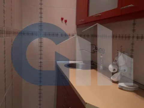 Izdavanje, trosoban stan, 72m², Stari Grad, Beograd - image 9