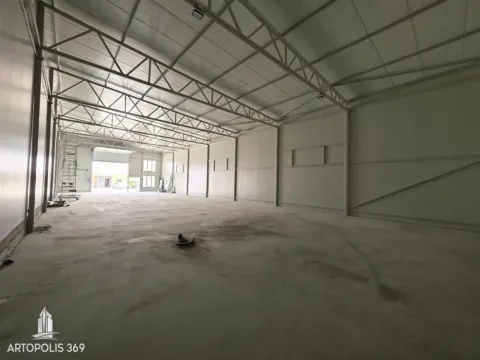 Rent, office space, 370m², Čukarica, Beograd - image 15