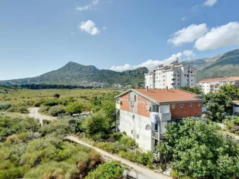 Izdavanje, dvosoban stan, 65m², Sutomore, Bar - image 5