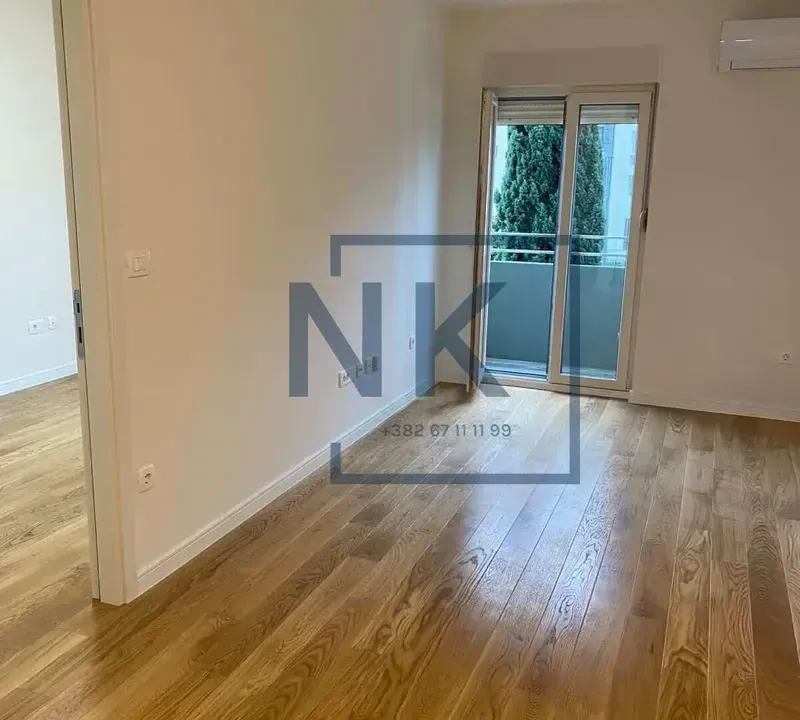 Rent, office space, 40m², Central Point, Podgorica