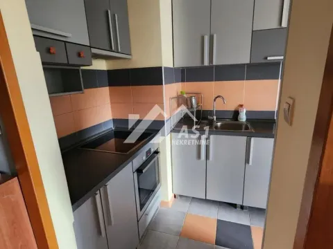 Izdavanje, trosoban stan, 70m², Liman 2, Novi Sad Sve Podlokacije - image 4