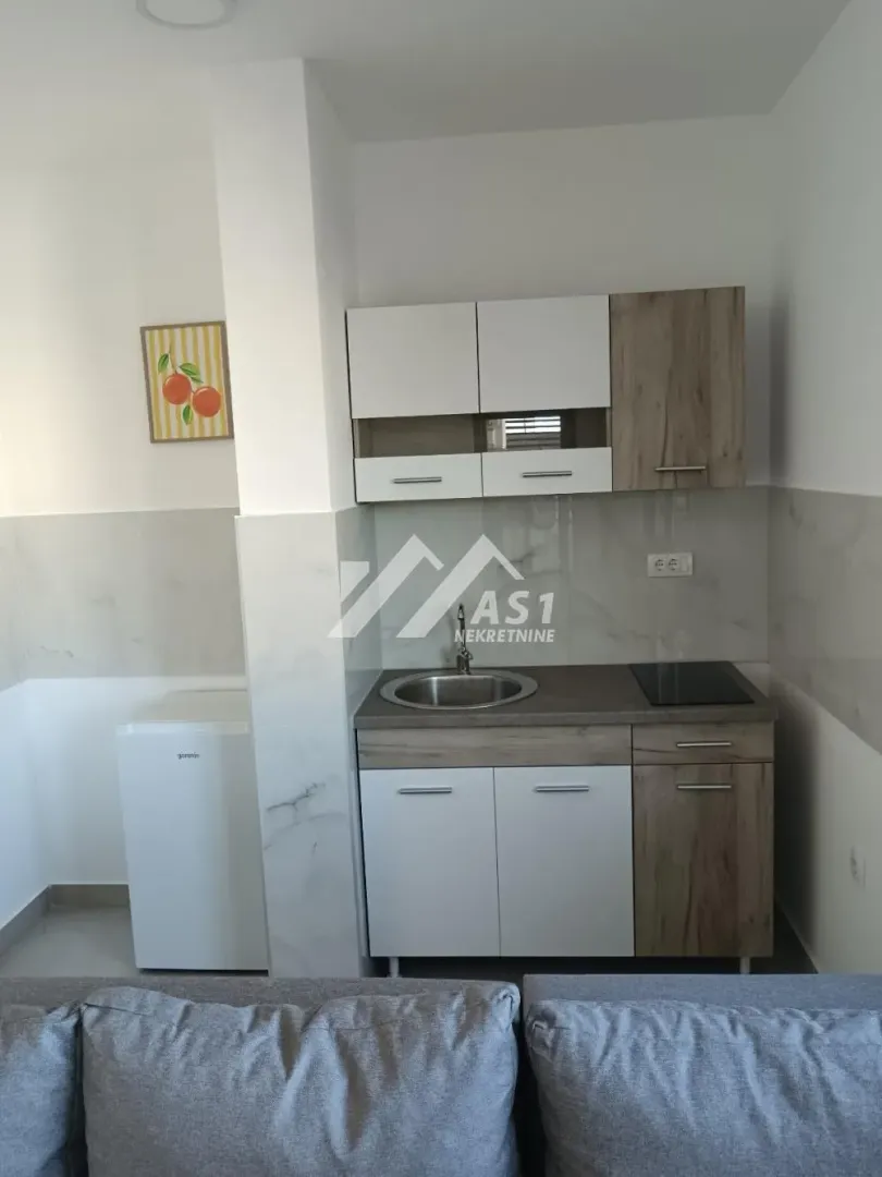 Izdavanje, jednosoban stan, 38m², Telep, Novi Sad Sve Podlokacije