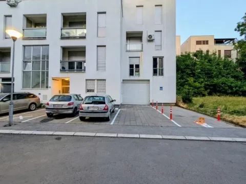 Izdavanje, jednosoban stan, 42m², Bulbulder, Zvezdara Sve Podlokacije - image 11