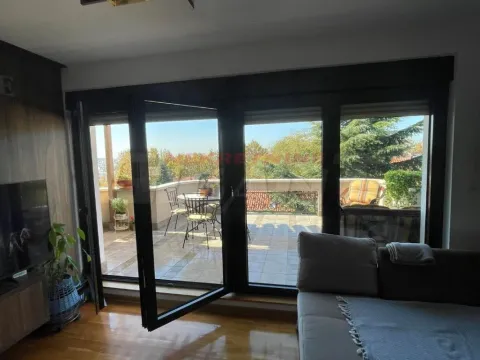 Prodaja, stan, 160m², Severni Bulevar, Zvezdara Sve Podlokacije - image 2