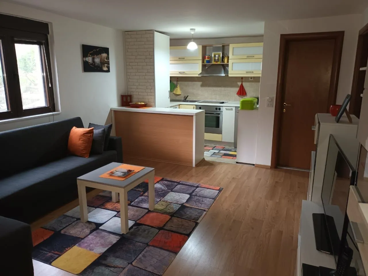 Sale, two bedroom apartment, 70m², Prčanj, Kotor