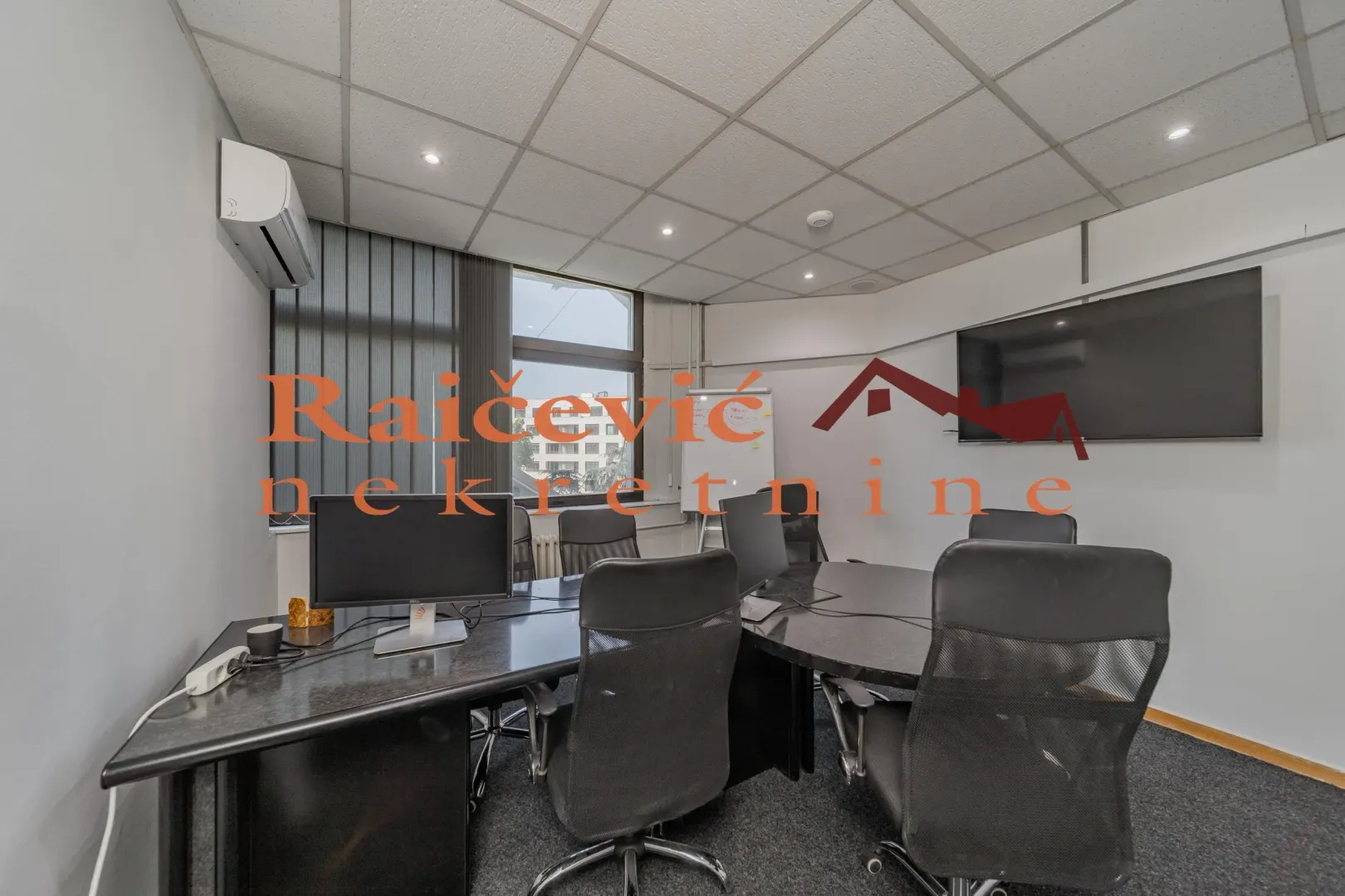 Izdavanje, poslovni prostor, 315m², Banovo Brdo, Beograd