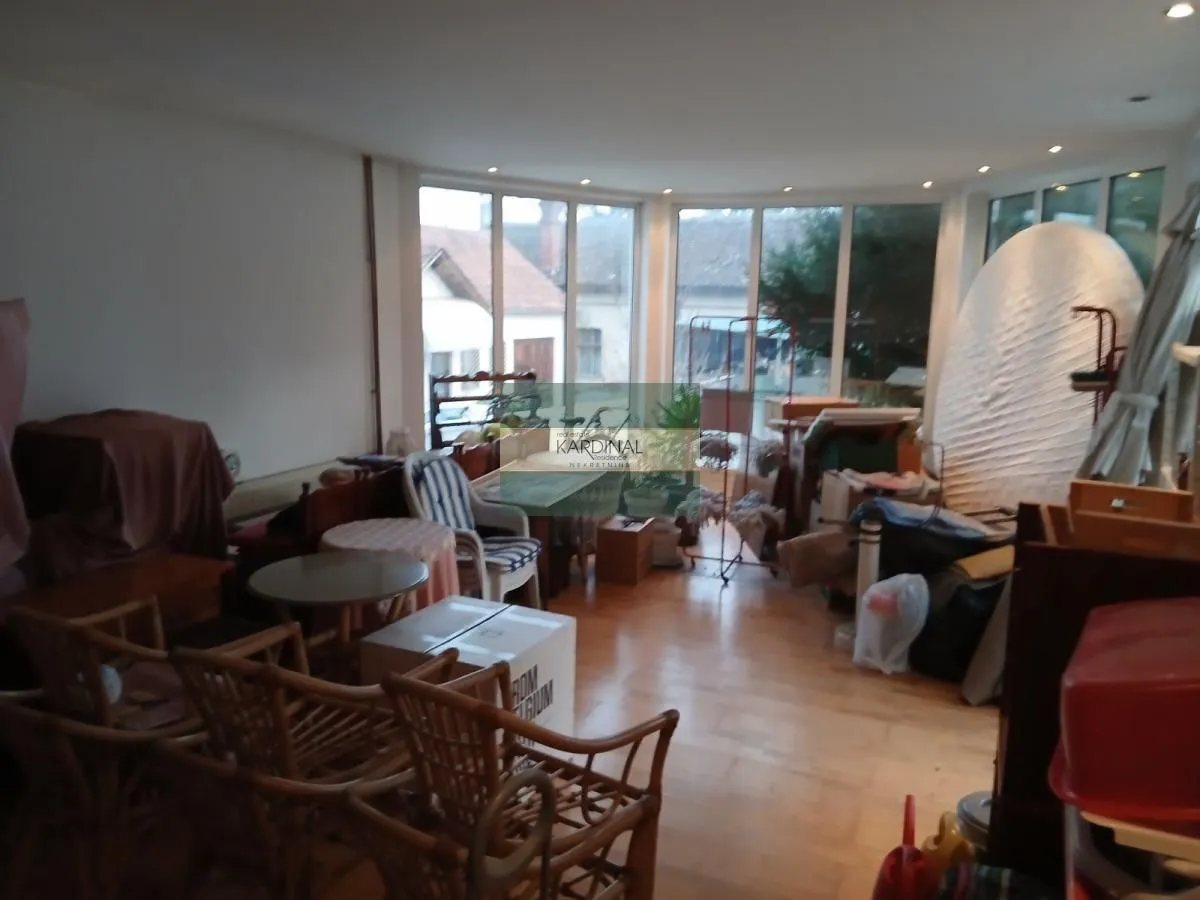 Prodaja, kuća, 334m², Vašarište, Kragujevac