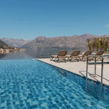 Prodaja, trosoban stan, 104m², Dobrota, Kotor - image 20