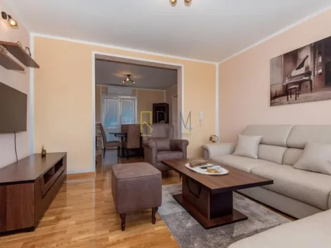 Sale, house, 340m², Bar, Crna Gora - image 12