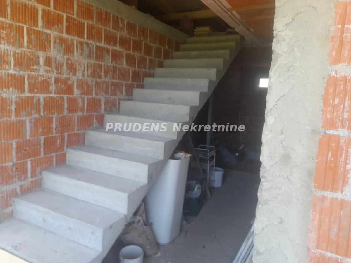 Sale, house, 102m², Surčin, Beograd