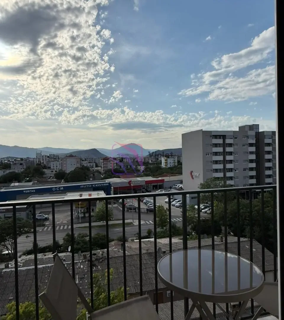 Izdavanje, jednosoban stan, 39m², Pobrežje, Podgorica