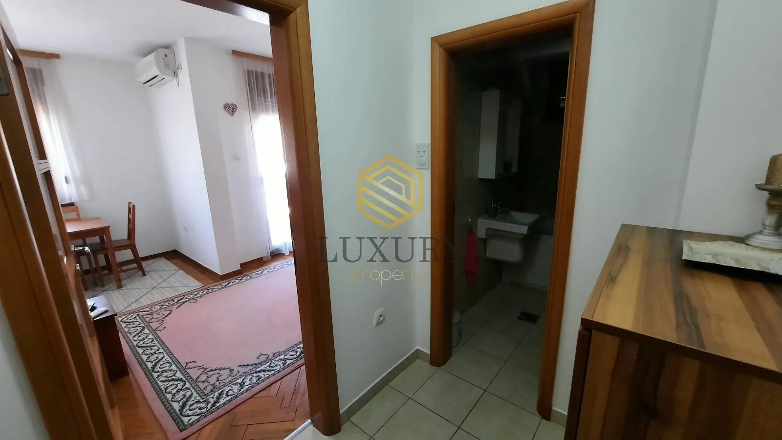 Rent, studio apartment, 28m², Dalmatinska ulica, Podgorica