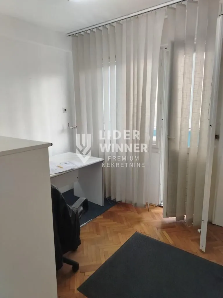 Rent, three bedroom apartment, 47m², Topličin venac, Beograd